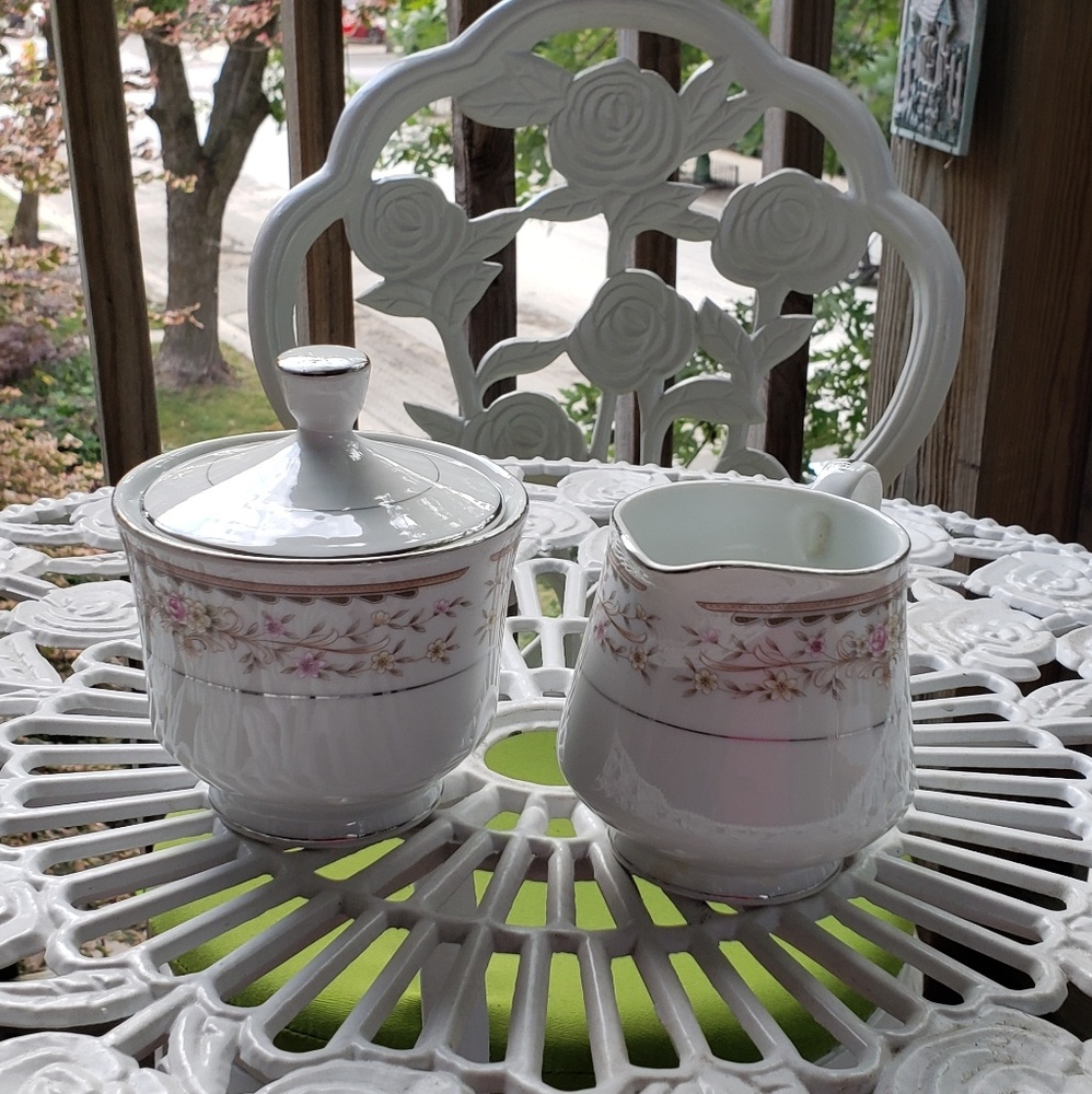 🌹REGENCY Tuscany China Creamer & Sugar Bowl Set